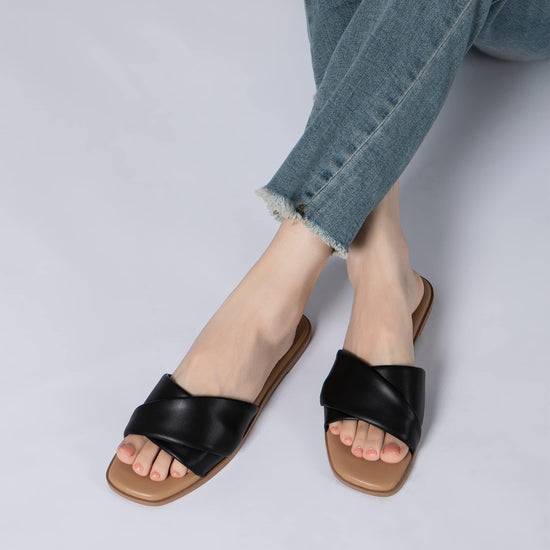 Athlefit sandals — Soft leather slide with square toe design