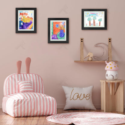 Picture frame — Front-opening design for kids' artwork and projects