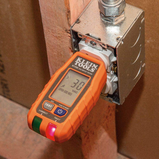 Klein Tools RT250KIT non-contact voltage tester with LCD and flashlight