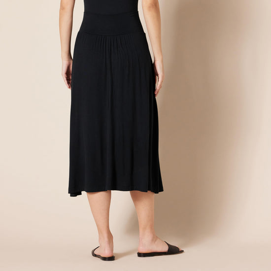 Skirt — Midi length jersey style by Amazon Essentials