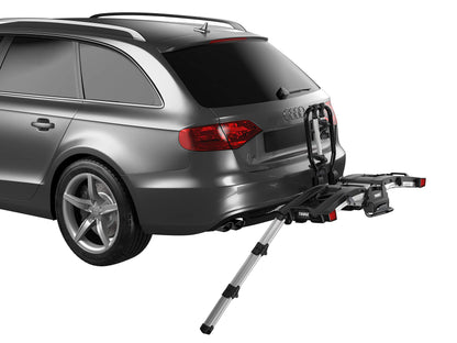 Thule transport rack — E-bike compatible and tool-free installation