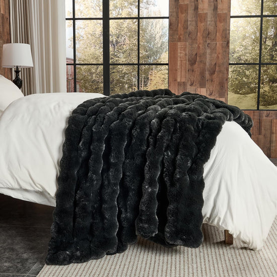 Lotus Karen faux fur throw blanket — Bubble rabbit fluff design in grey