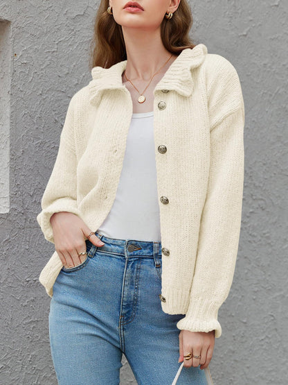 Saodimallsu sweater — Oversized ruffle cardigan with button up design