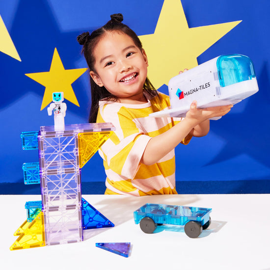 MAGNA-TILES Space 32-piece magnetic construction set - Original magnetic building brand