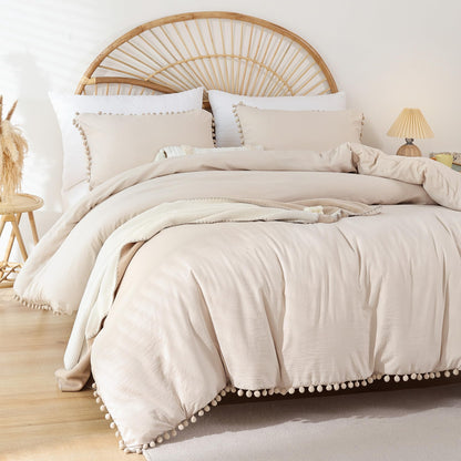 Bedding set — Ball pom fringe design comforter set by YIRDDEO