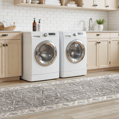 RUG — Washable, soft, large vintage design for indoor use
