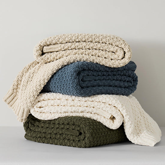 Blanket — Chunky chenille design by Evergracehome