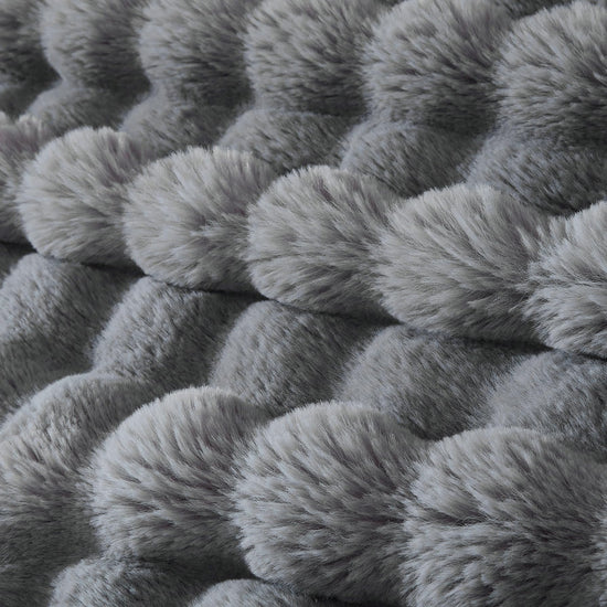 Serenhom throw blanket — soft cozy faux fur plush design for warmth and comfort