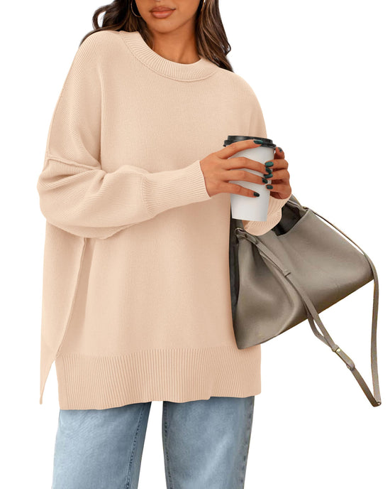 Sweater — Women's oversized chunky knit pullover with side slit