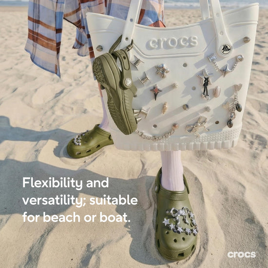 Shoes — Crocs men's classic clogs