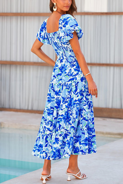 Dress — Casual summer midi dress with puffy short sleeves and ruffles