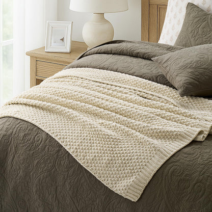 Blanket — Chunky chenille design by Evergracehome