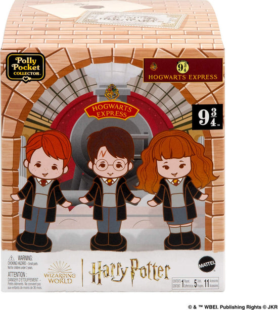 Toy figure playset — Polly Pocket Harry Potter compact with dolls and accessories