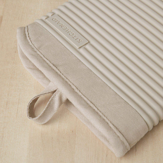 KITCHENAID pot holder — ribbed soft silicone, 2-pack set, milkshake color, 7.5x13