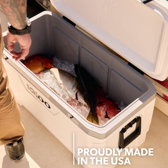 Igloo ice chest — 100 QT latitude marine ultra white model