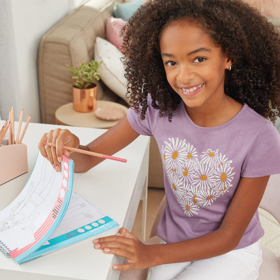 Make It Real fashion design sketchbook — city style coloring book for girls