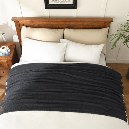 Plush fleece throw blanket - soft and fuzzy for bed or couch 50x70 inches