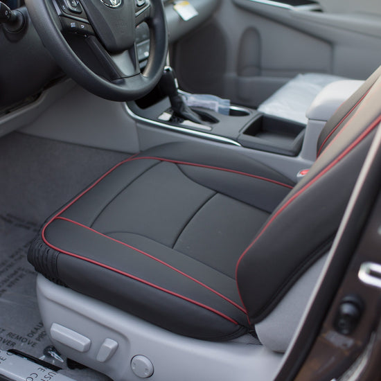 Vehicle seat cover — Ultra comfort faux leather full set with red trim