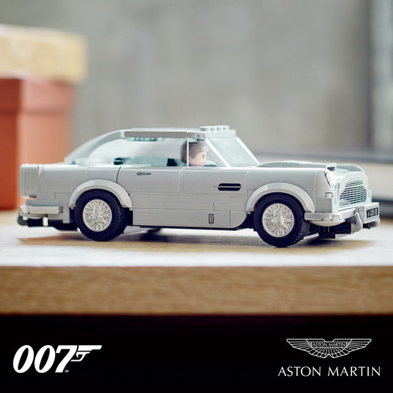 Lego Speed Champions 007 Aston Martin DB5 building toy set featuring James Bond