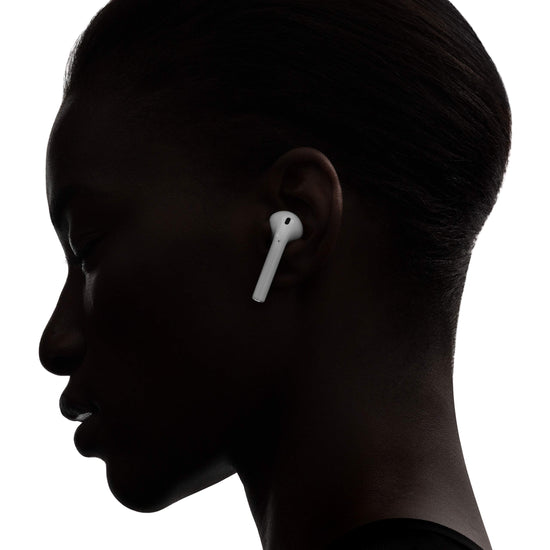 Apple AirPods 2nd generation wireless headphones with lightning charging case