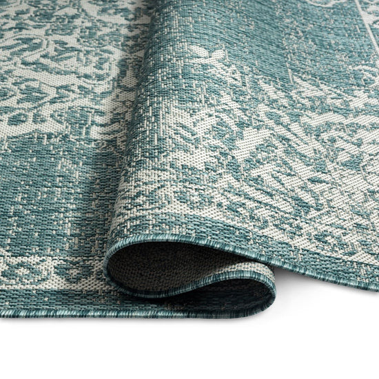 RUG — Nicole Miller New York azalea transitional medallion indoor/outdoor design