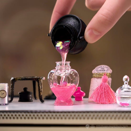 Art and craft kit — Harry Potter mini potions collectibles by MGA's Miniverse