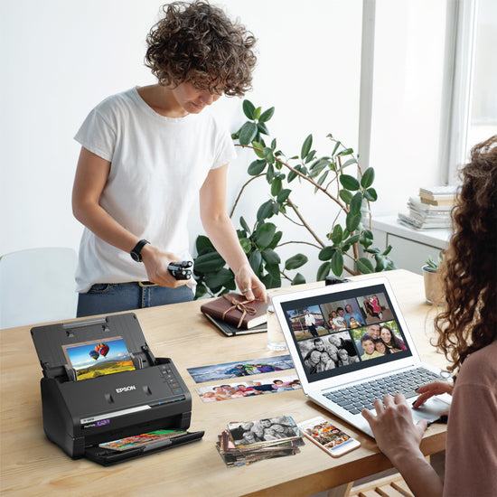 Epson FastFoto FF-680W scanner — wireless high-speed duplex scanning with mobile support