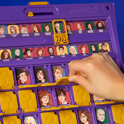 Board game — Guess Who? Harry Potter edition for ages 6 and up and 2 players