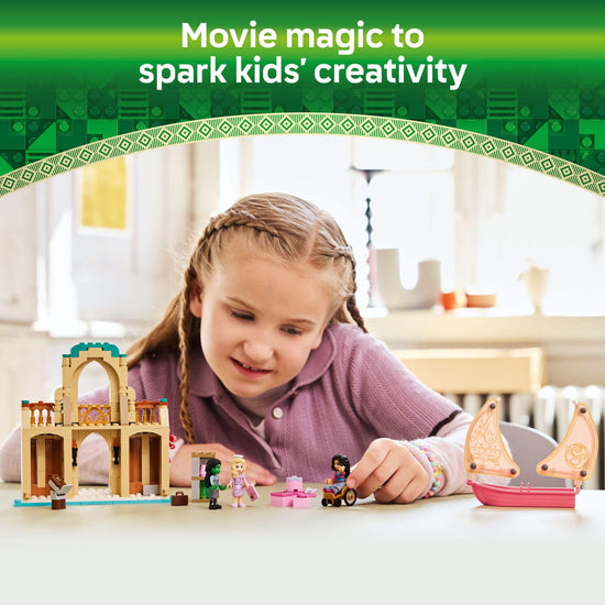LEGO toy figure playset — Wicked Glinda, Elphaba & Nessarose at Shiz University