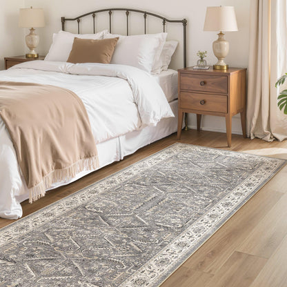 RUG — Washable, soft, large vintage design for indoor use