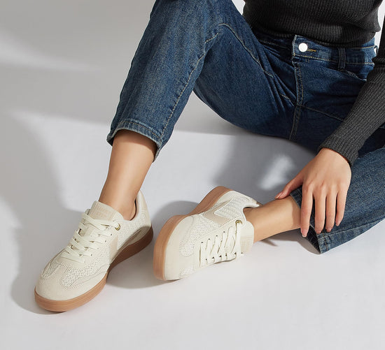 Lucky Step women's retro sneakers — classic casual walking shoes with non-slip comfort