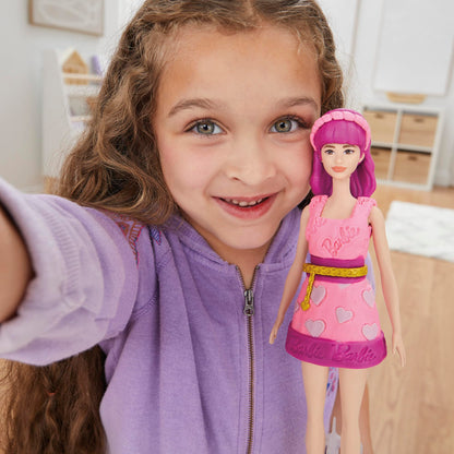 Play-Doh Barbie hearts and hair set - create doll clothes with modeling compound and accessories