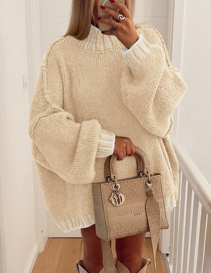 Sweater — Oversized pullover with mock neck and chunky knit design
