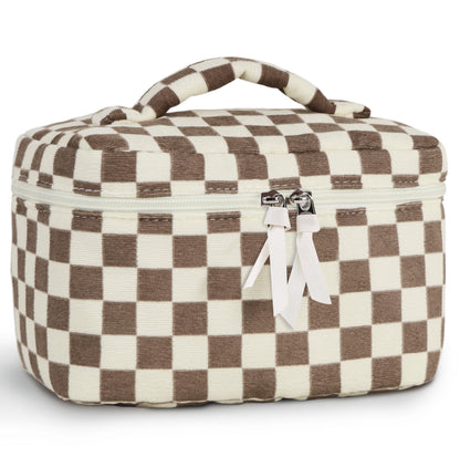 Prite cosmetic case — large floral quilted design for travel and toiletries