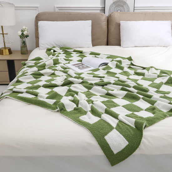 bearberry herringbone throw - lightweight soft blanket