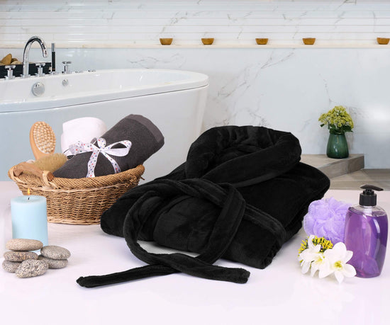 NY Threads men's robe - Luxury plush fleece with hood for spa use.