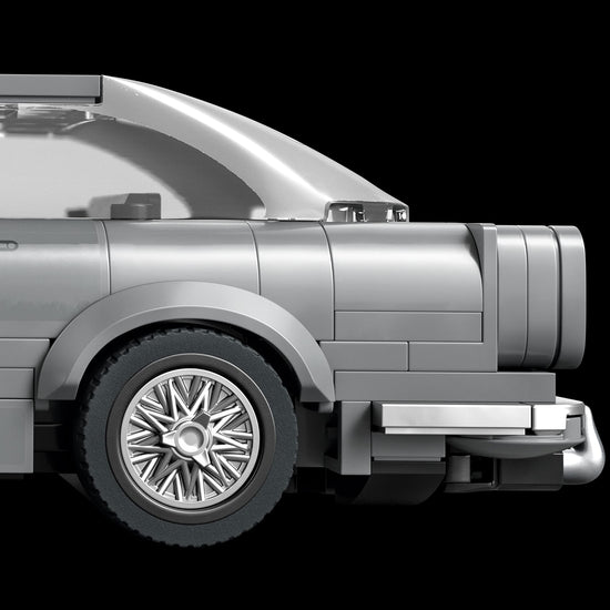 Lego Speed Champions 007 Aston Martin DB5 building toy set featuring James Bond