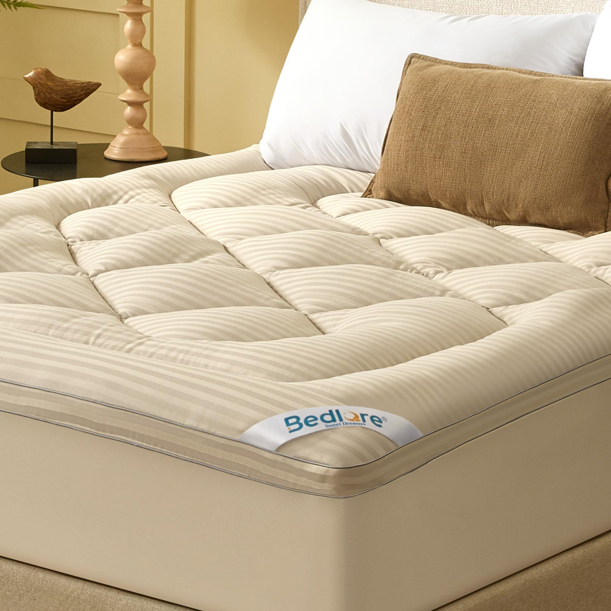 Mattress cover — premium support for a restful sleep
