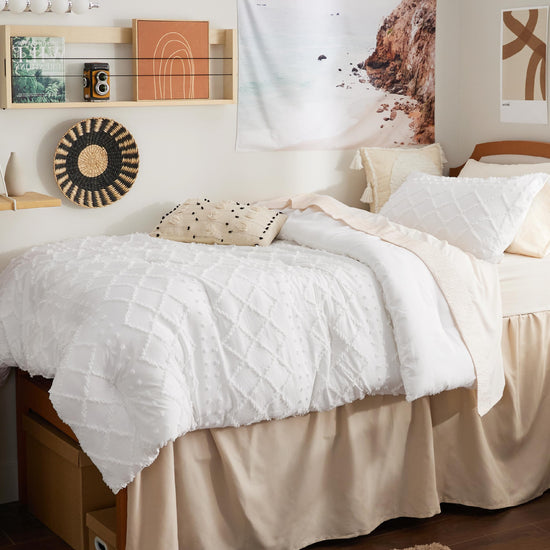 Bedding set — Boho tufted shabby chic design for all seasons by Bedsure