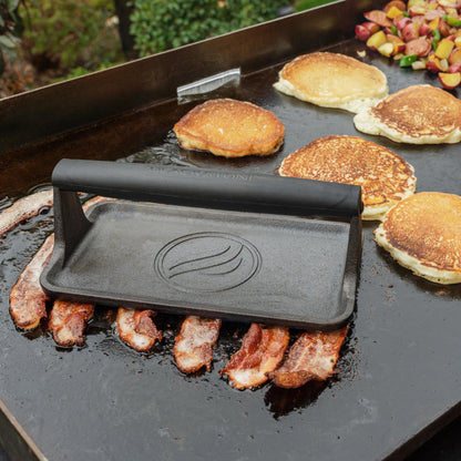 Blackstone griddle plate — cast iron rectangular design