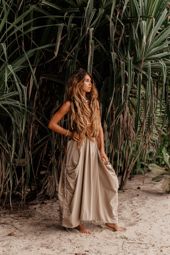 Thaluta women's maxi skirt — bohemian organic cotton with pockets