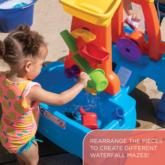 Step2 car wash splash center — kids water table with car and accessories