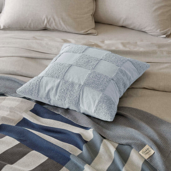 Decorative pillow cover — 100% cotton tufted design by Bedsure 20x20