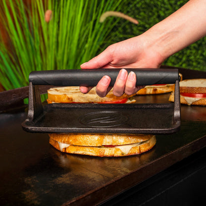 Blackstone griddle plate — cast iron rectangular design