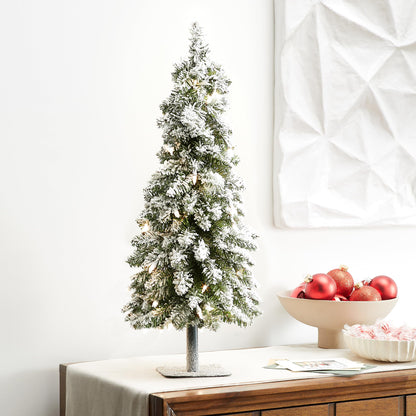 National Tree Company artificial tree - realistic design with lifelike features