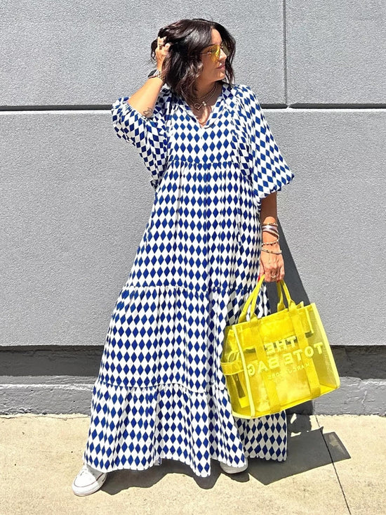 miduo dress with bohemian geometric pattern and v neck design