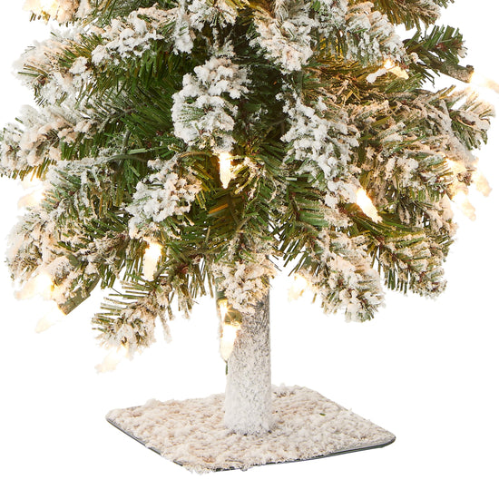 National Tree Company artificial tree - realistic design with lifelike features