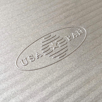 Baking pan — Pullman loaf pan with cover by USA Pan