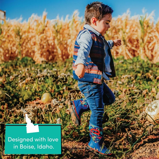 Lone Cone kids mud boots — waterproof and insulating for all weather conditions