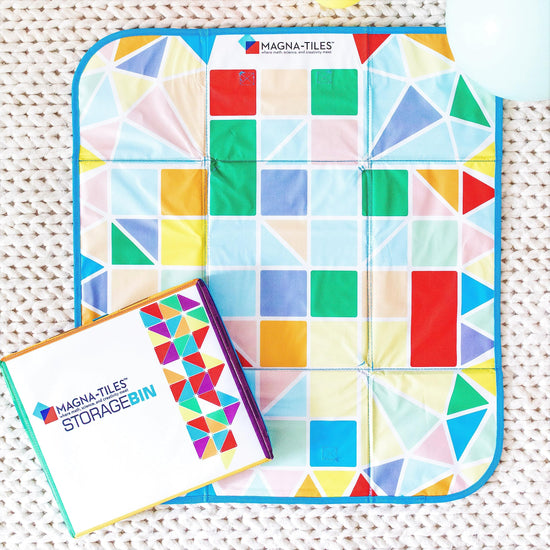 MAGNA-TILES storage bin and interactive play-mat - Original magnetic building brand